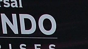 El actor Sebastián Caicedo junto a Carmen Villalobos en 2018.