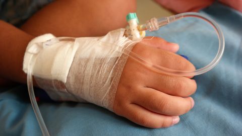 NIño hospitalizado