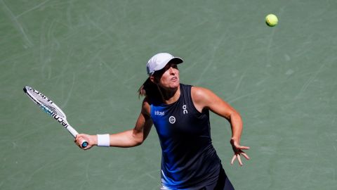 Iga Swiatek en uno de los pasajes del partido frente a Kaja Juvan en el US Open.