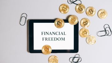 ¿Cómo alcanzar la libertad financiera? Esto dice la IA.