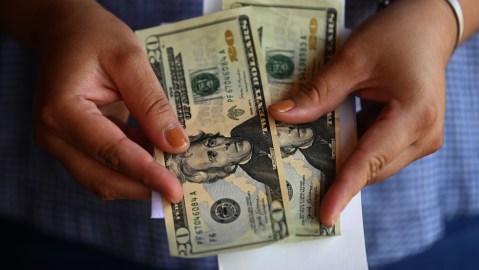 salario minimo Illinois