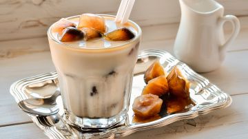 Los cubitos de café congelados, son ideales para cafés con leche helados o bebidas de café con leche porque le dan un intenso sabor intenso y rico.