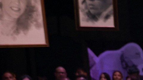En la imagen los actores que protagonizan la serie "Ellas Soy Yo: Gloria Trevi", producción de Carla Estrada.