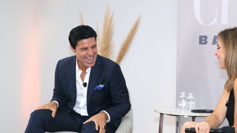 Chayanne regresa a la industria de la música con "Bailemos otra vez"