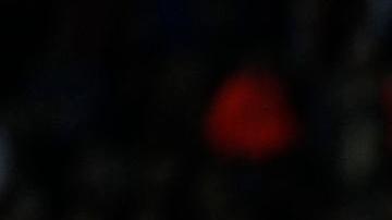 Los jugadores del FC Barcelona aplauden a la afición tras el partido de la tercera jornada de la Liga de Campeones ante el Shakhtar Donetsk.