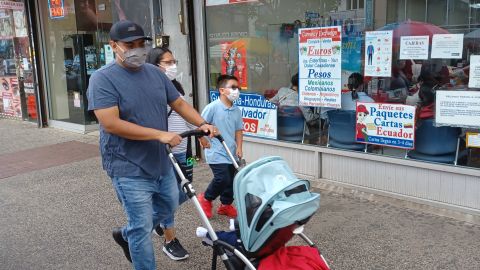 Para una abrumadora proporción de familias hispanas es un "sueño inalcanzable" ser propietarios de una vivienda en el estado. Solo 27% de los latinos son dueños de una casa, versus el 51% en el resto del país
