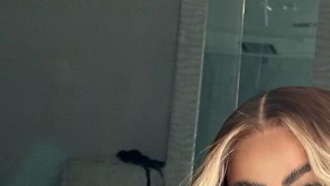 La dominicana Yailin 'la más viral' comparte más contenido de su cuerpo.