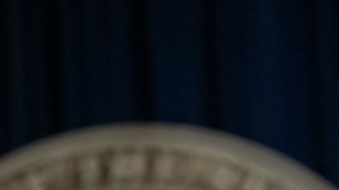 La gobernadora Kathy Hochul planea mejorar y reforzar la seguridad contra los crímenes de odio.