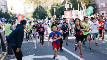 Miles de niños se entrenan a través de los cinco condados de la ciudad para ser grandes competidores. Correr es una disciplina que los prepara para el futuro. /Cortesía NYRR