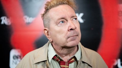 Johnny Rotten recibió en el lugar a varias estrellas.