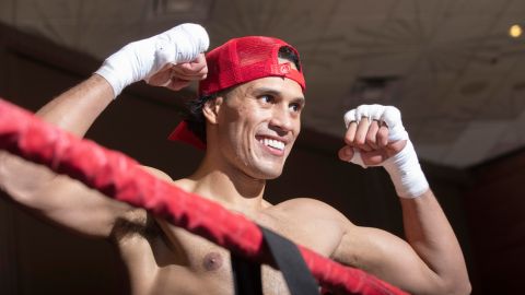 David Benavidez, boxeador de ascendencia mexicana.