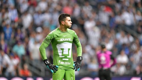 El portero de los Pumas de la UNAM considera que Nahuel Guzmán es el mejor de la Liga Mx.