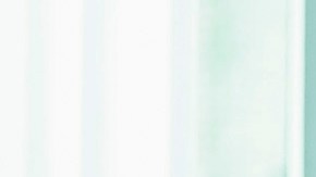 Roger Goodell (L) conversa con Hans Vestberg (R) durante el foro con los aficionados en Londres.