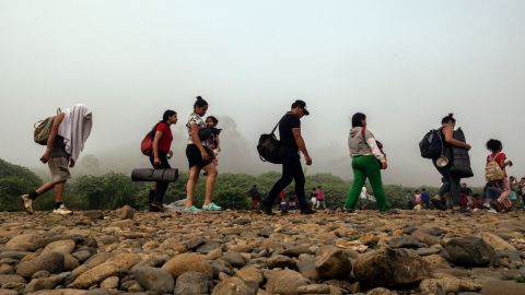 El programa piloto tendría una duración de unos seis meses y estaría dirigido a hombre adultos solteros.