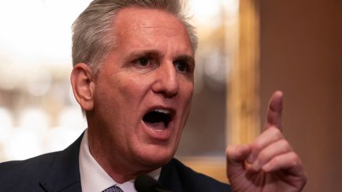 Kevin McCarthy retó a Matt Gaetz tras advertencia de que intentará destituirlo como presidente de la Cámara de Representantes