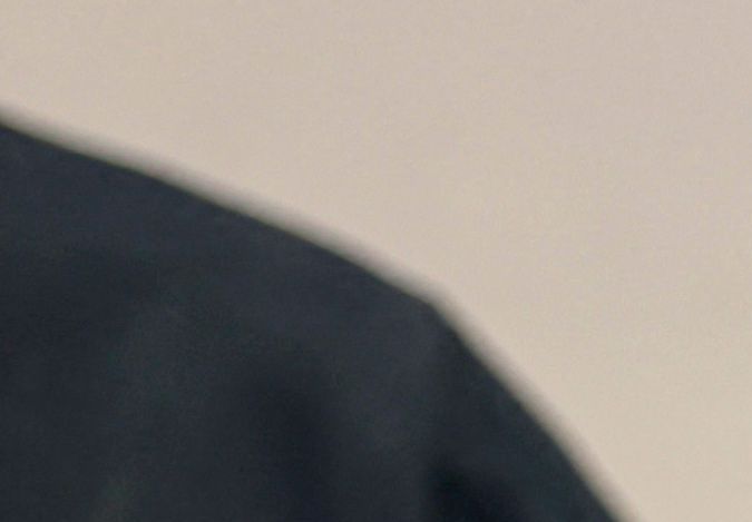 Familiares lloran por el cuerpo de un joven palestino, que murió en enfrentamientos con tropas israelíes en el sur de Cisjordania.