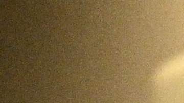 Joe Biden, habla con miembros de los medios de comunicación durante su vuelo de regreso de Israel a bordo del Air Force One.