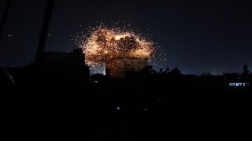 Ataque en un edificio en la Franja de Gaza.