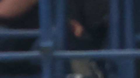 El delantero portugués le regaló un lujoso reloj al peleador Francis Ngannou.