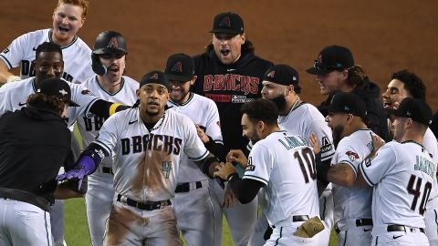Arizona Dbacks dejaron en el terreno a Phillies y ganaron su primer juego de la Serie de Campeonato