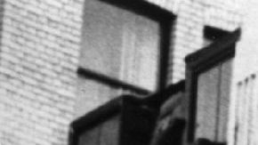 13 de marzo de 1974: El exterior del cine Warner de Leicester Square en Londres, que proyecta 'El exorcista'.