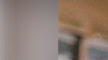 Paparazzi capta caminando por las calles a la actriz Sandra Bullock.