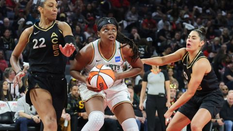 Las Vegas Aces aplastan a las New York Liberty y quedan a un triunfo de ser bicampeonas de la WNBA