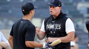 Reestructuración inminente: New York Yankees se quedan sin coach de bateo tras salida de Sean Casey