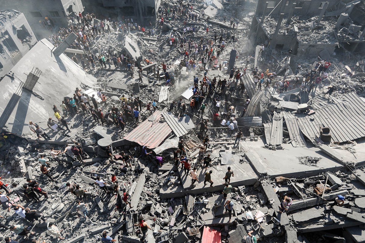 Bombardeo de Israel causó la muerte de al menos 150 personas en un ...