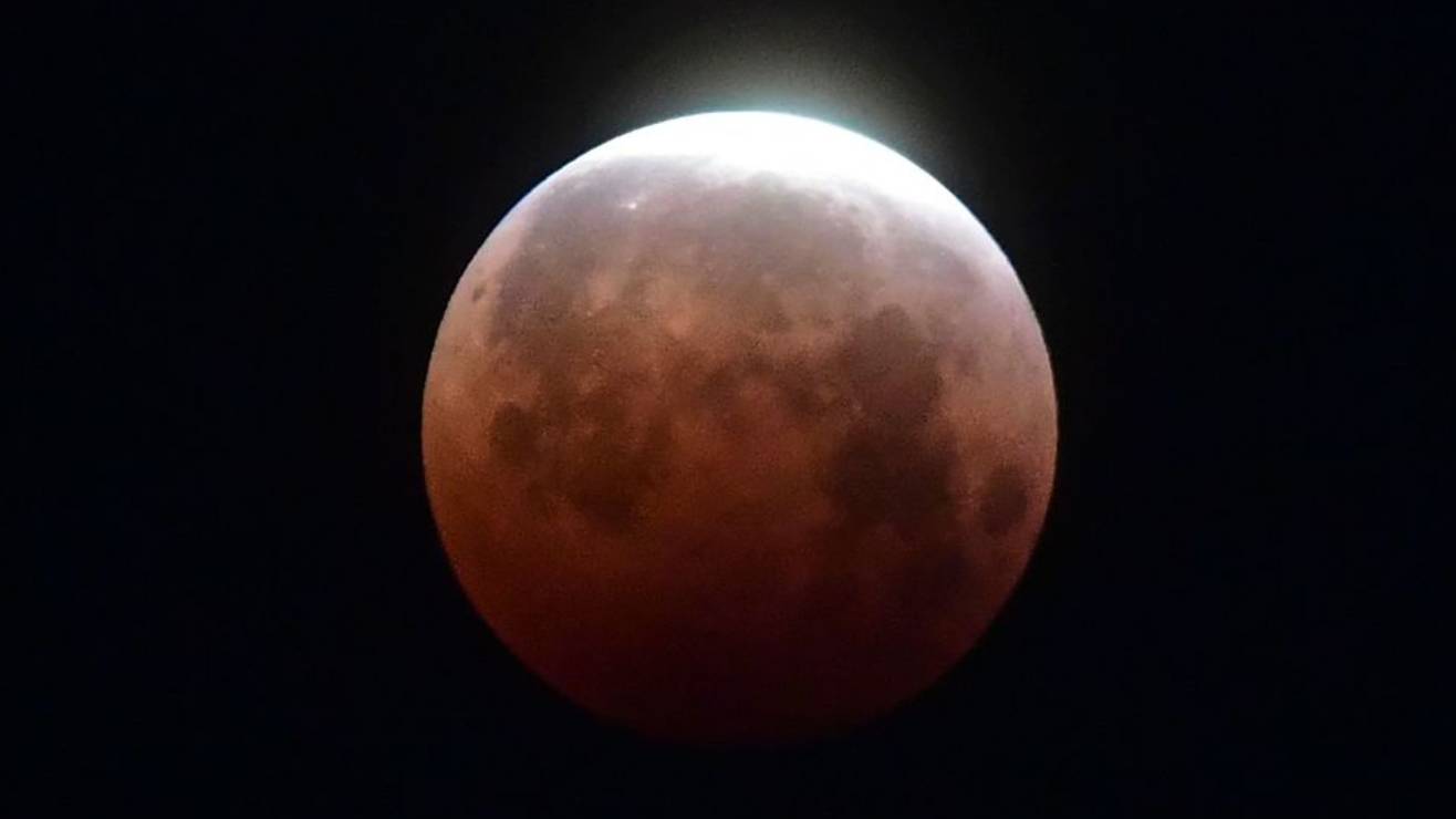 Eclipse lunar parcial del 28 de octubre cómo verlo en vivo y por