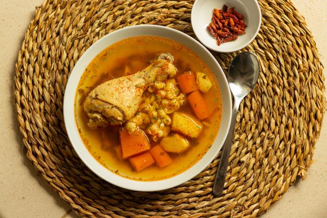 Caldo de pollo