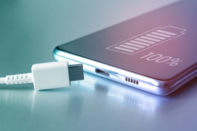 Cargar teléfono celular