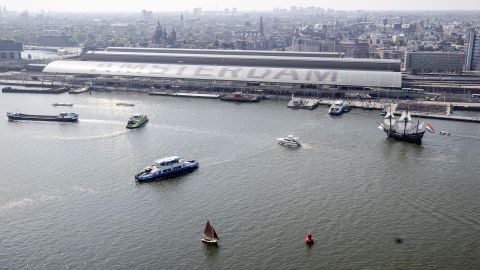 La cabeza de Aleksandr Levin apareció en el río IJ de Ámsterdam.