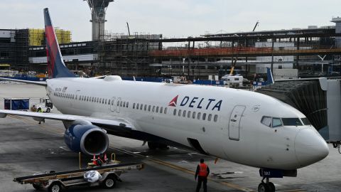 Un avión de Delta Airlines en Los Ángeles.