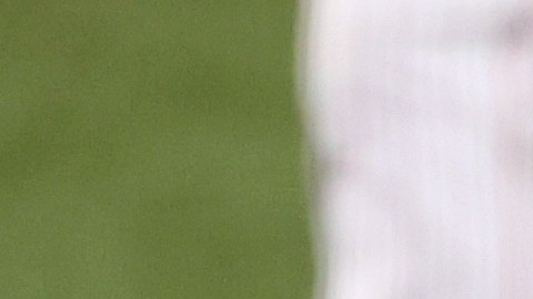 Yoshinobu Yamamoto durante un partido ante Corea del Sur en el béisbol olímpico de Tokio 2020.