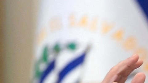 Nayib Bukele ganará su reelección en primera vuelta en El Salvador, según una encuesta