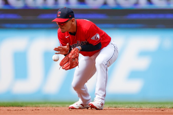Andrés Giménez, segunda base de los Cleveland Guardians