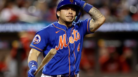 El receptor venezolano confía en poder tener la titularidad con los Mets para la próxima temporada.