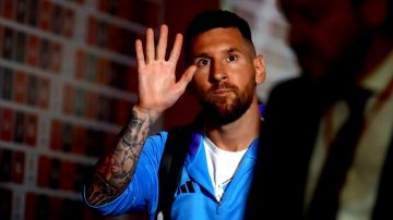 Lionel Messi visitó de sorpresa la Barça Academy en Miami