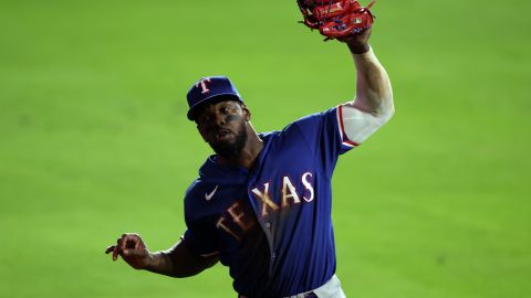 Adolis García, jugador de los Texas Rangers.