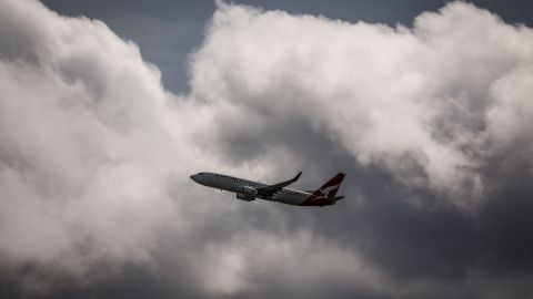 El Boeing 747 en ruta de Nueva York a Bélgica se vio obligado a hacer un giro en "U".