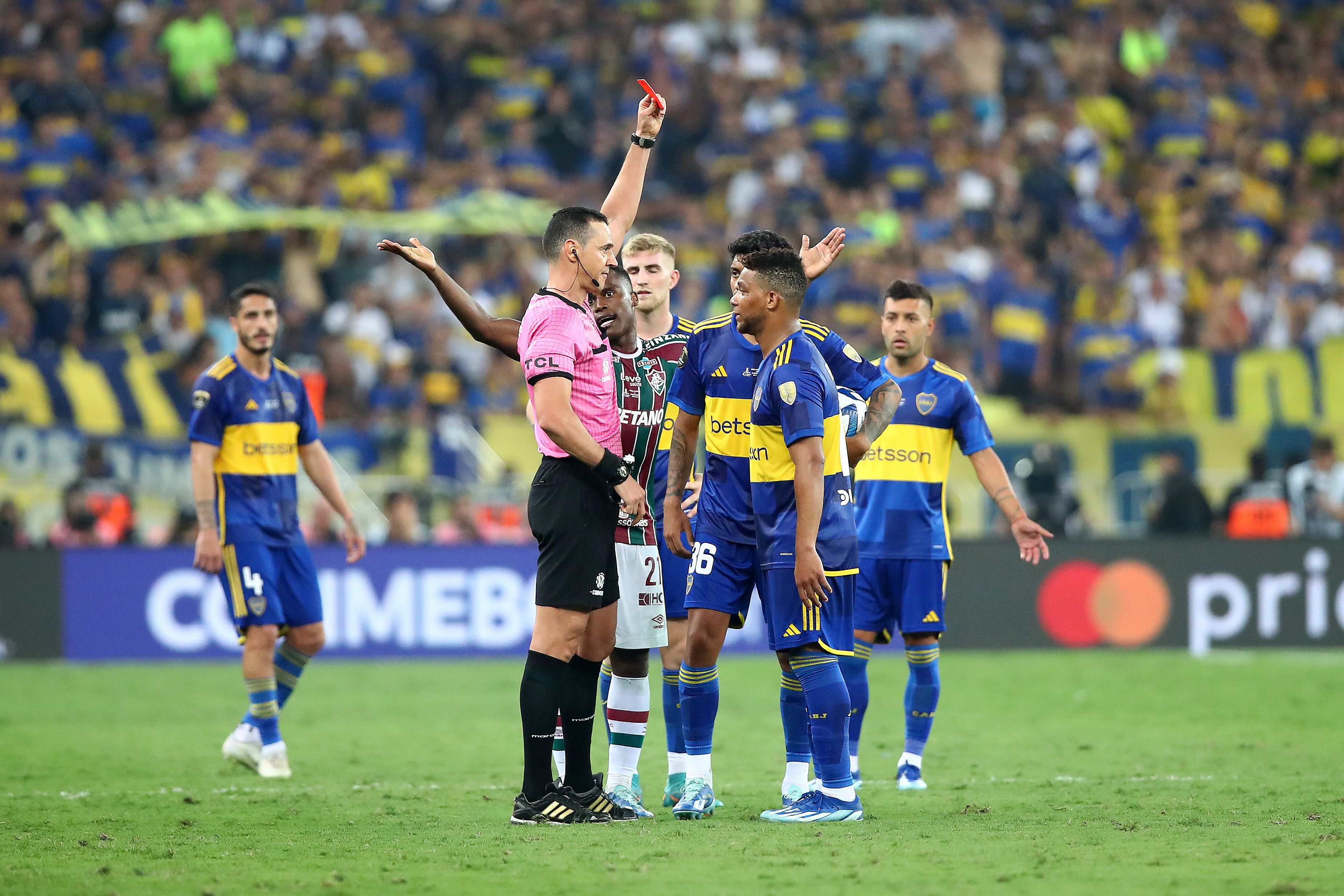 Boca Juniors tiene la oportunidad de contratar a un jugador que