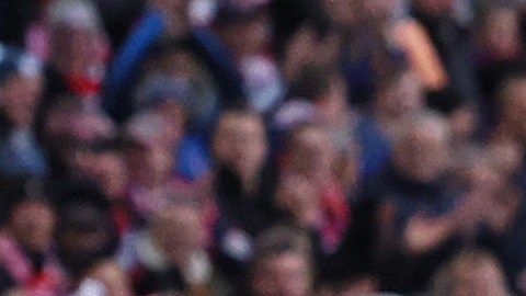 El delantero de la selección de Inglaterra afirmó que le gustaría jugar en el mismo equipo junto a Lionel Messi.