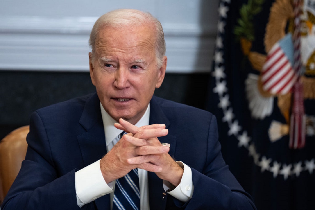 Joe Biden y el presidente de Guatemala se reunen para hablar sobre migración y corrupción