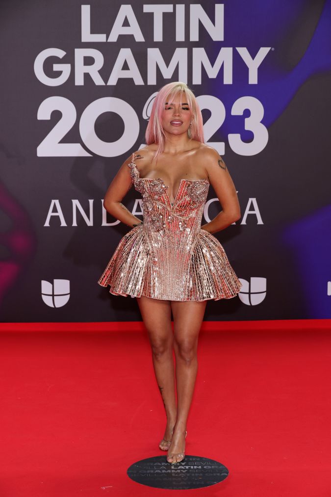 Karol G aumentaría su fortuna al doble tras los Latin Grammy 2023