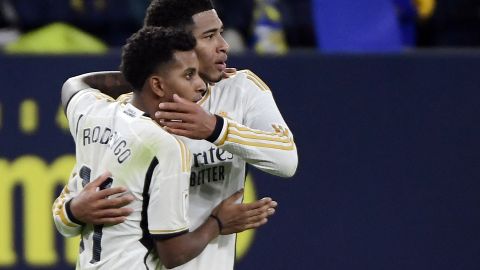 Doblete de Rodrygo impulsa al Real Madrid al liderato en España [Video]