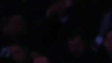 Devin Booker anota el tiro ganador ante New York Knicks.