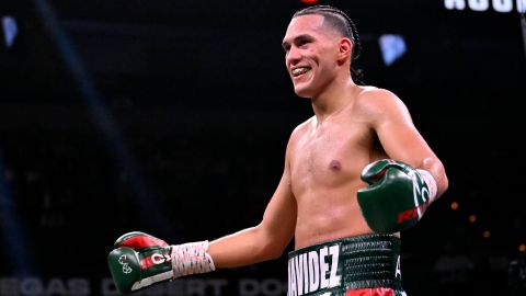 David Benavidez a Canelo: "Si quiere pelear en mayo o septiembre, yo estoy listo para lo que sea"