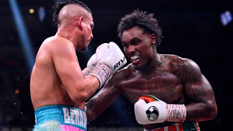 Jermall Charlo consideró que tiene todas las cualidades para poder enfrentar al Canelo Álvarez.