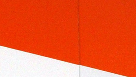 Los oficiales de la policía se apersonaron al sitio brevemente luego de que el hombre problemático se fuese indignado.